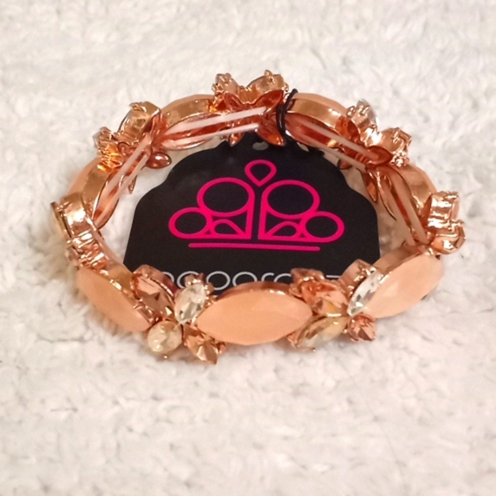 Soft Hearted Succession Rose Gold Bracelet NWT